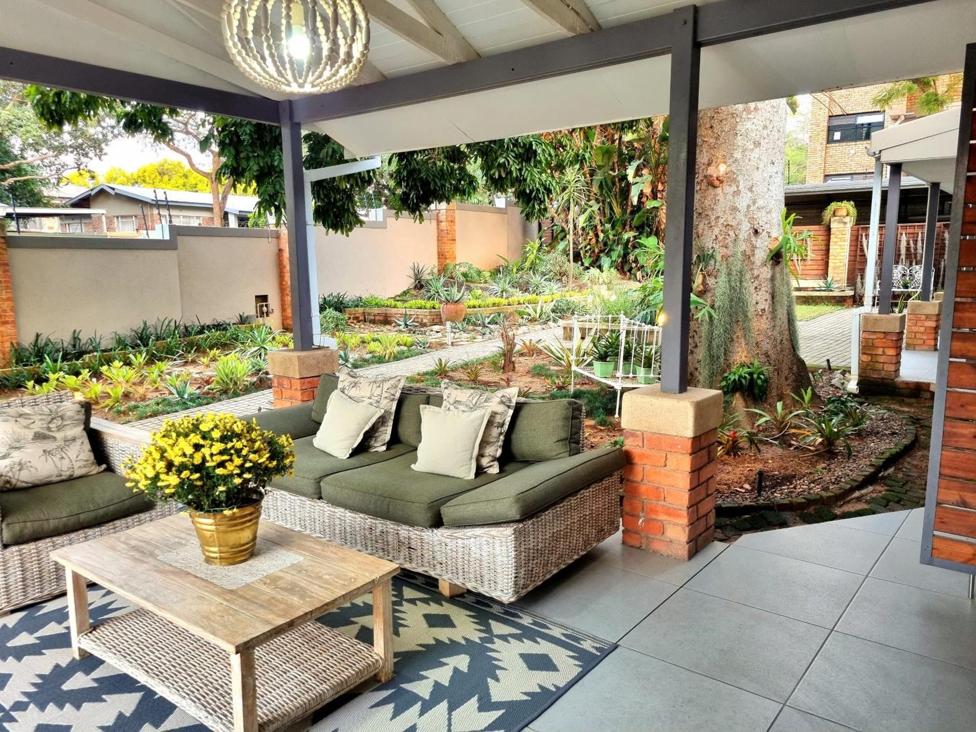 The Coral Tree Otel Mbombela Dış mekan fotoğraf